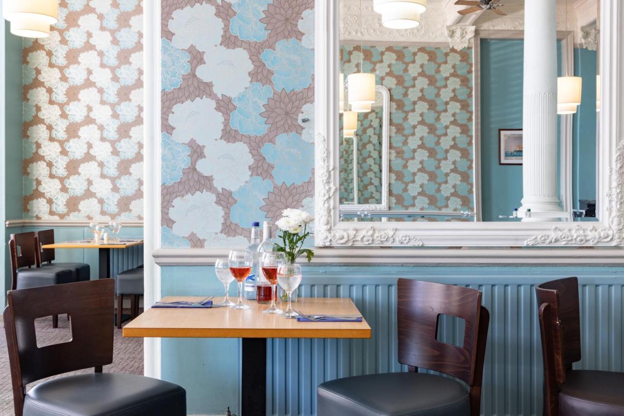 The Royal 3* Weymouth