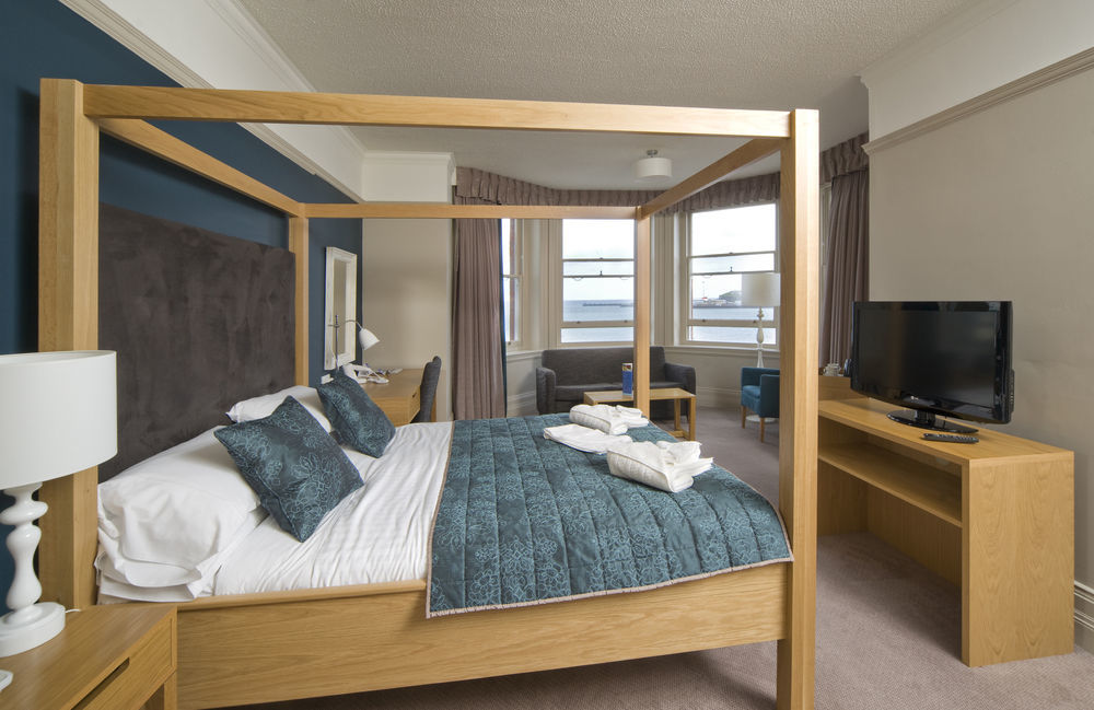 The Royal 3* Weymouth